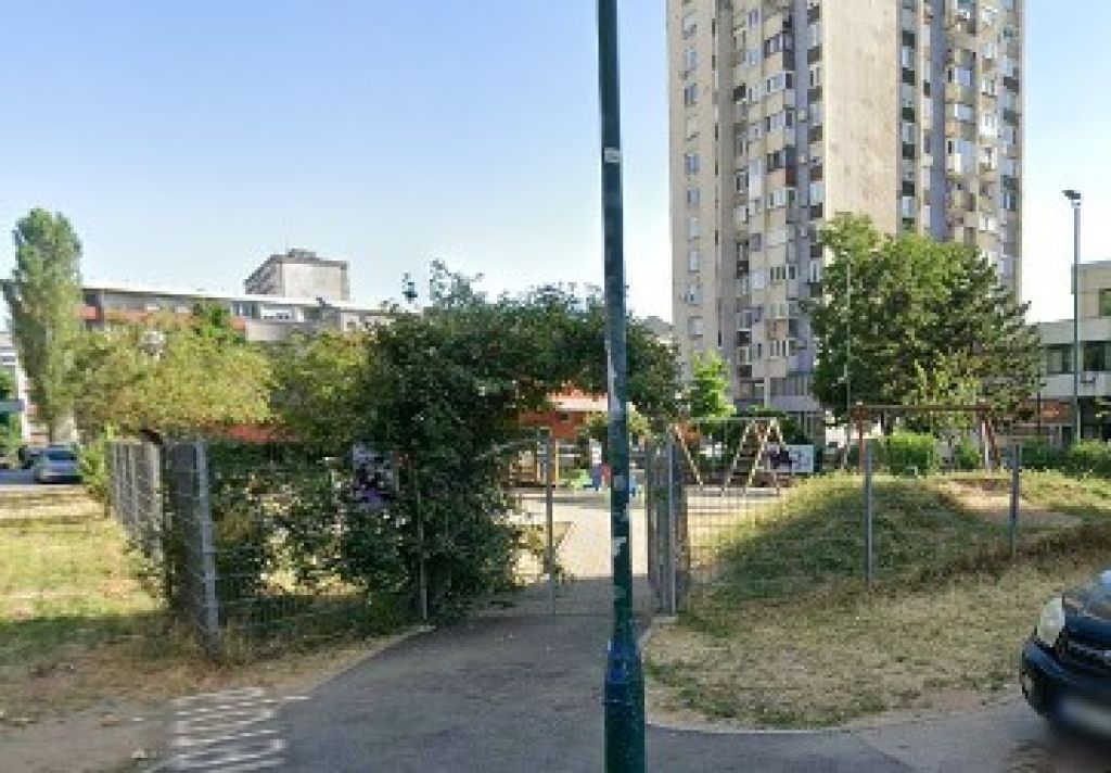 Park Trg Heroja Hrasno Novo Sarajevo