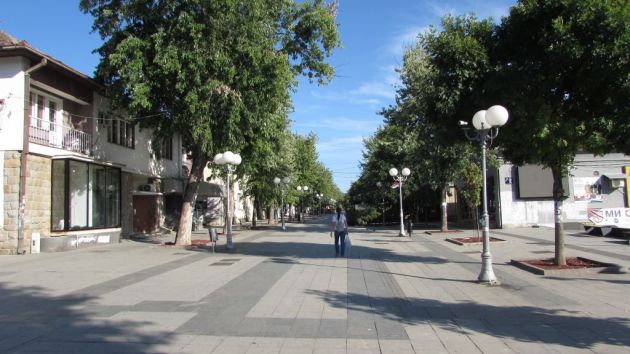 Pešačka zona Karađorđeva Lazarevac