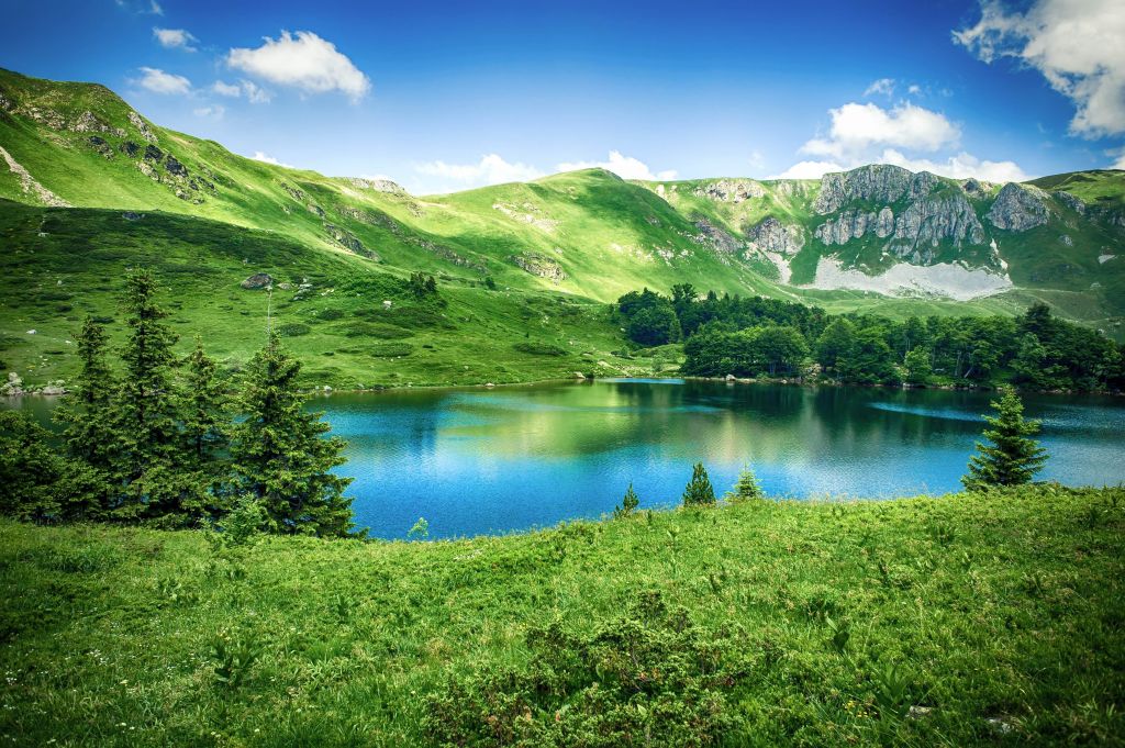 Pešića jezero Bjelasica Kolašin