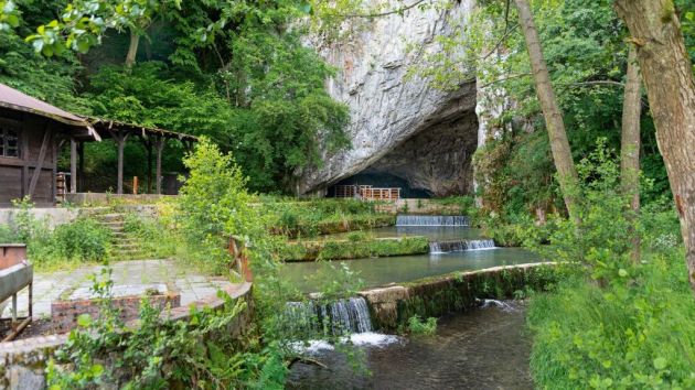 Petnička pećina kod Valjeva