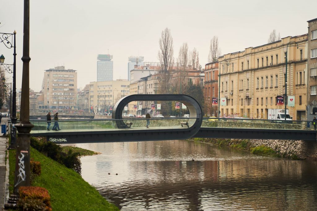 Most festina lente Sarajevo
