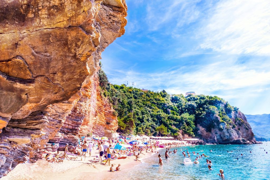 plaža Mogren u Budvi