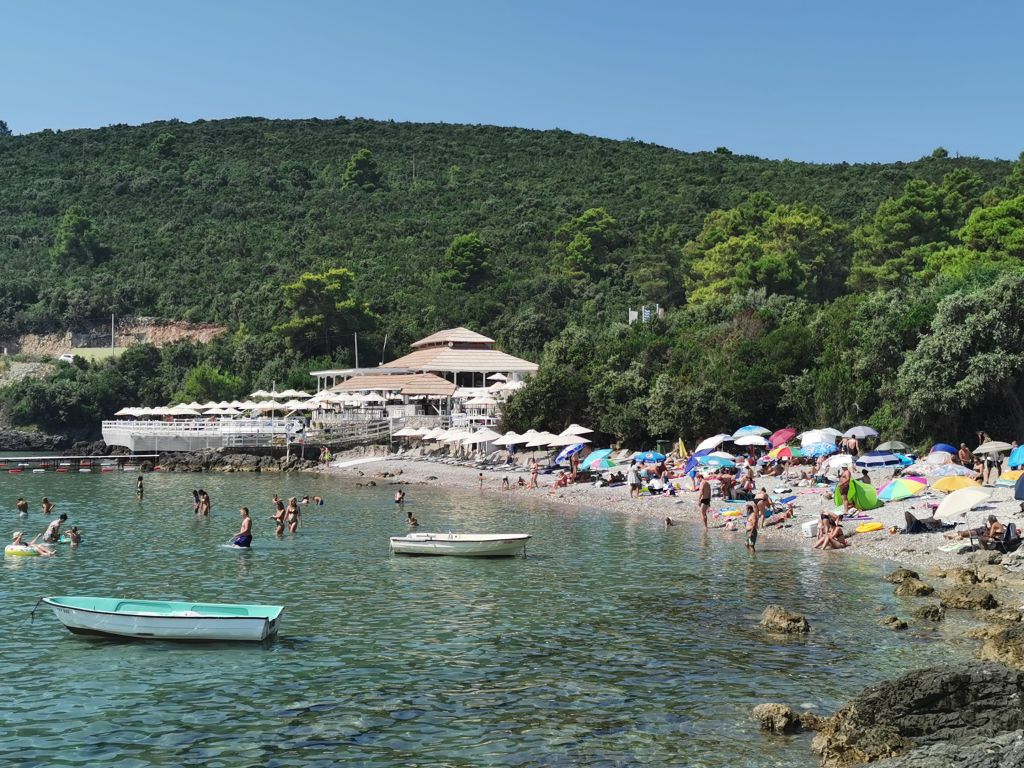 plaža Oblatno Radovići Tivat