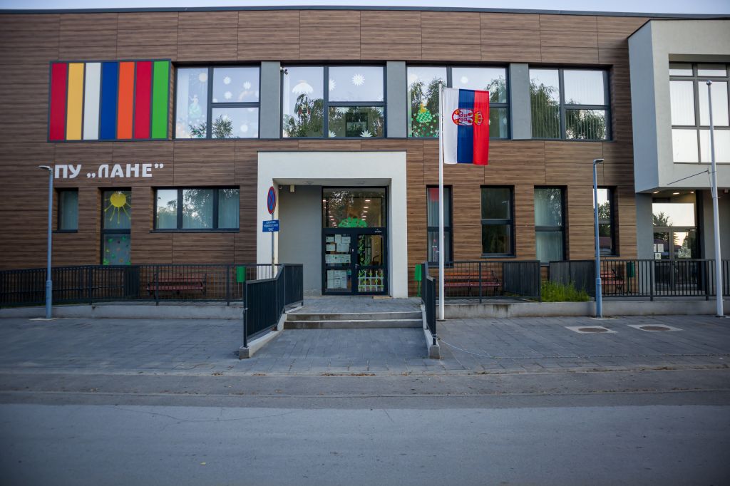 Predškolska ustanova Lane Doljevac