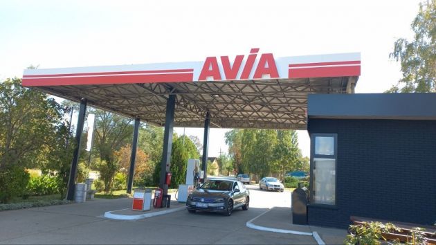 Benzinska pumpa Avia Ada