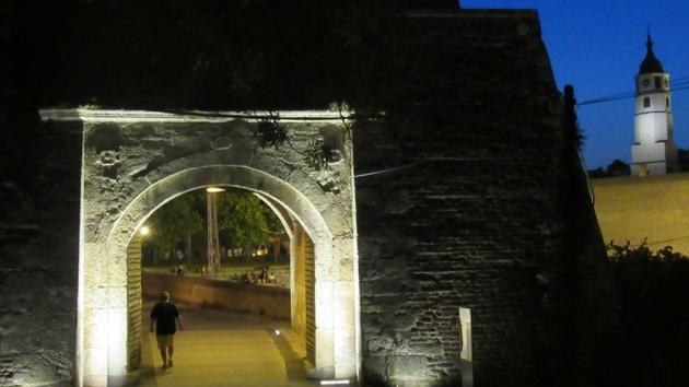 Nova dekorativna rasveta na Kalemegdanu