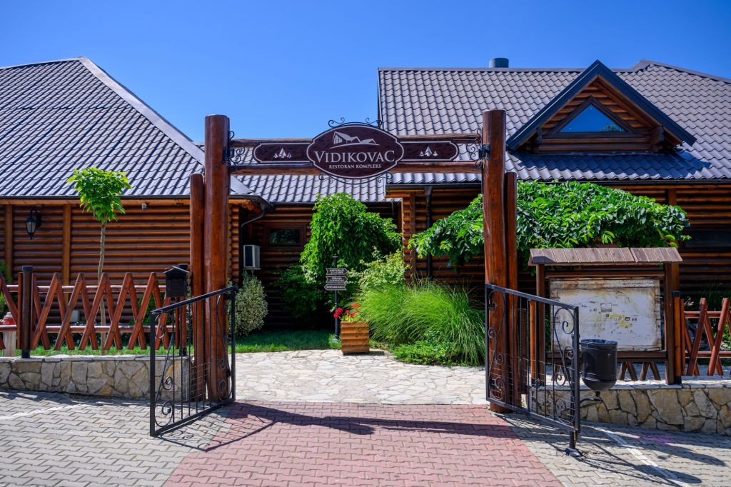 Restoran Vidikovac Ledinci Novi Sad