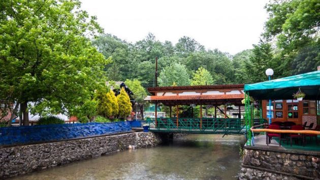 Restoran Zlatni ćup Lisine