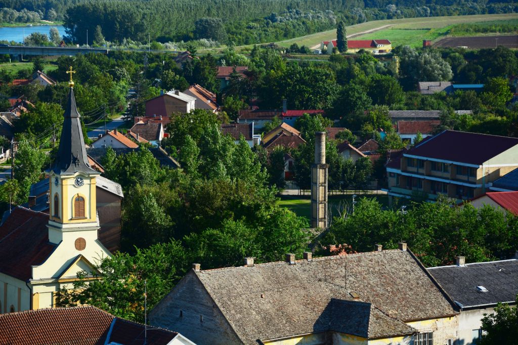 Rimokatolička crkva Uspenja Bogorodice Titel