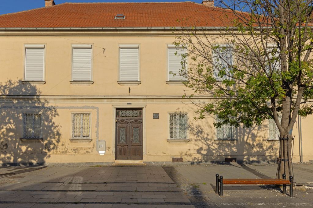 Katolički župski ured Zemun