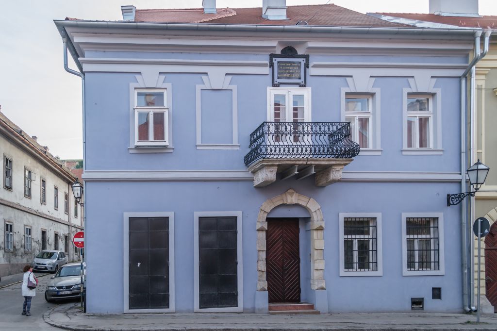 Rodna kuća bana Jelačića Petrovaradin