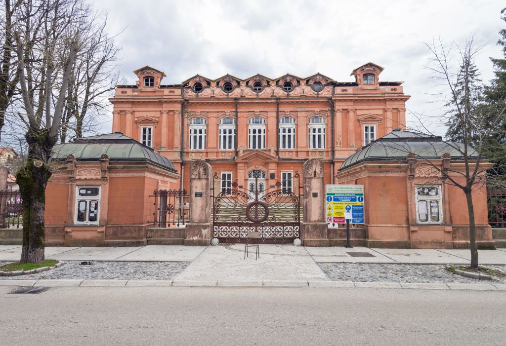 Fakultet dramskih umjetnosti Cetinje