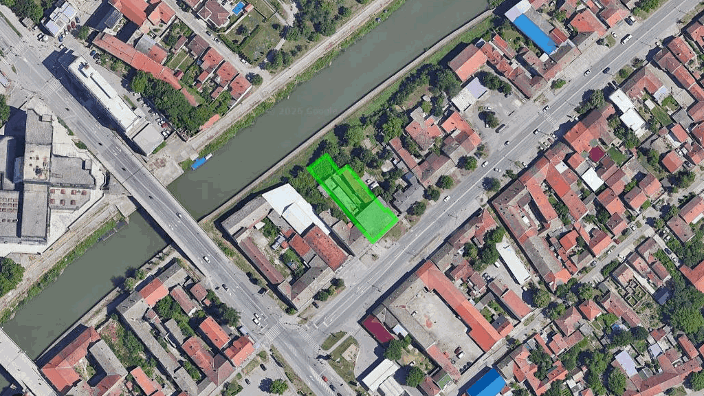 Salon Mercedes automobila i vulkanizerska radnja Miletićeva 17 Zrenjanin