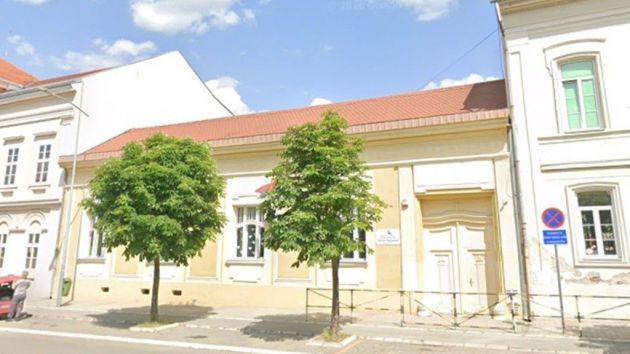 Škola za osnovno i srednje obrazovanje Jelena Barjaški Vršac