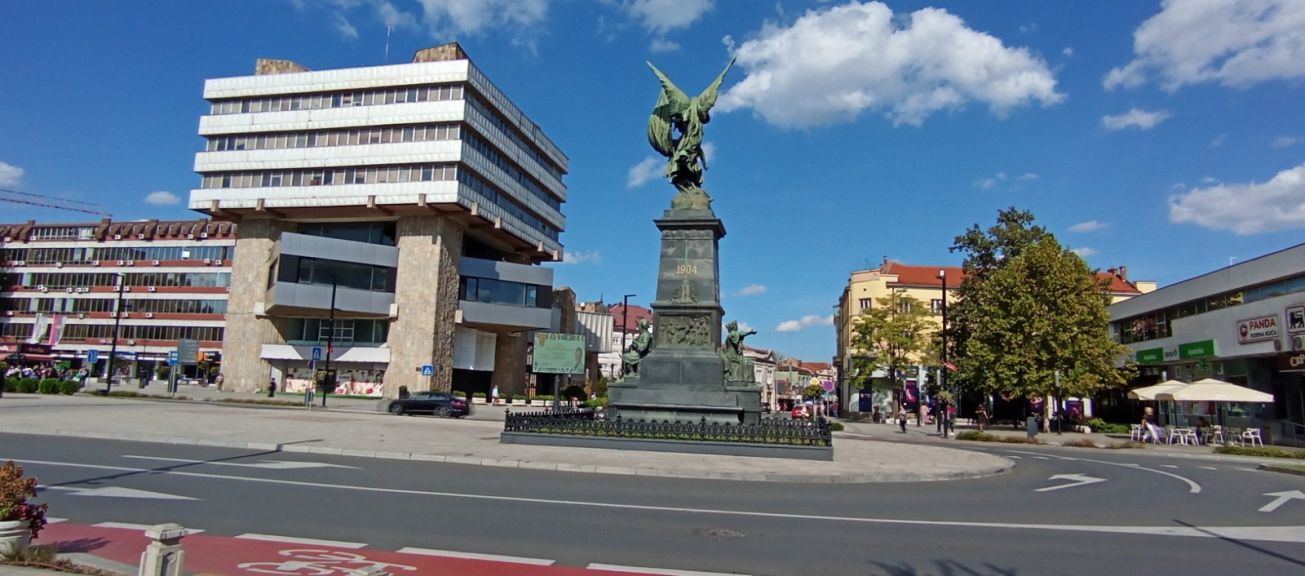 Spomenik Kosovskim junacima Kruševac