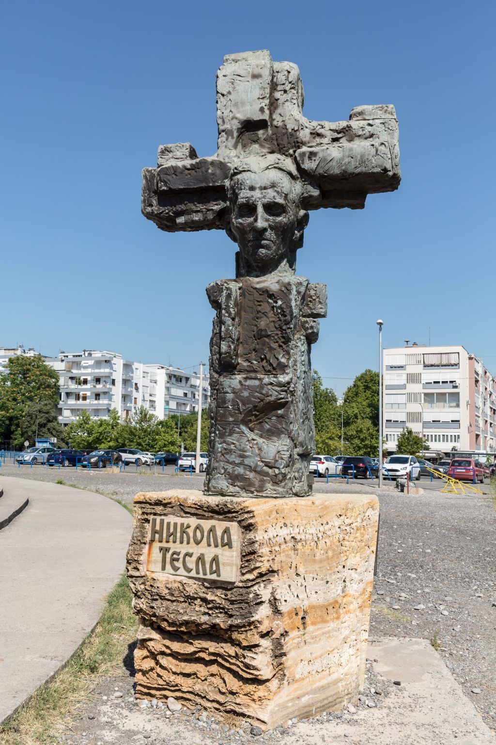 Spomenik Nikoli Tesli Podgorica