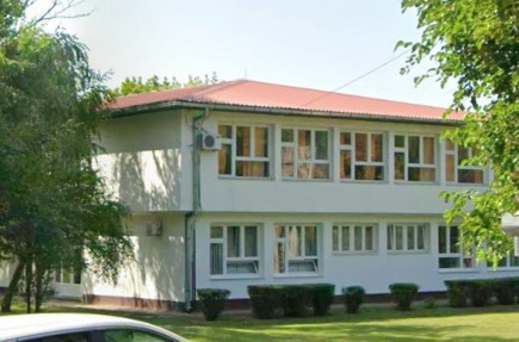 Srednja tehnička škola Šinković Jožef Bačka Topola