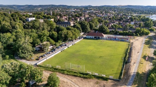 Stadion FK Fruškogorac Sremska Kamenica