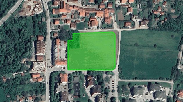 Stambena zgrada ugao Vojvode Mišića i Mihaila Milovanovića Mladenovac