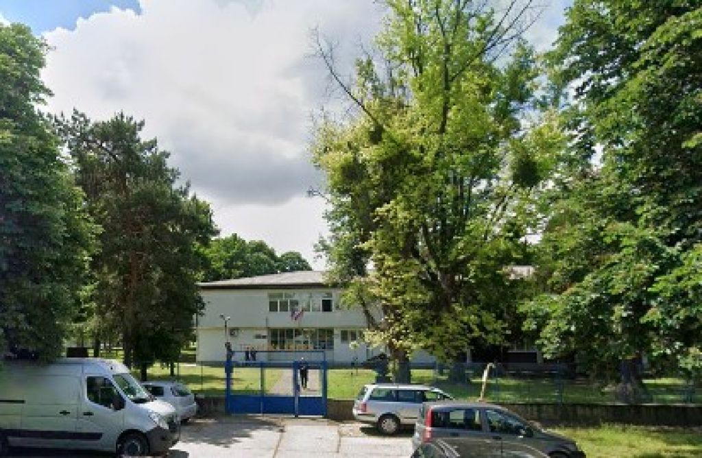 Tehnička škola sa domom učenika Apatin