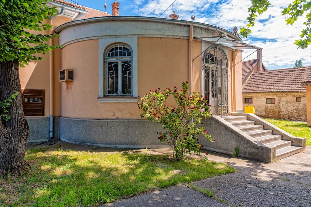 Tomanova vila Vrbas