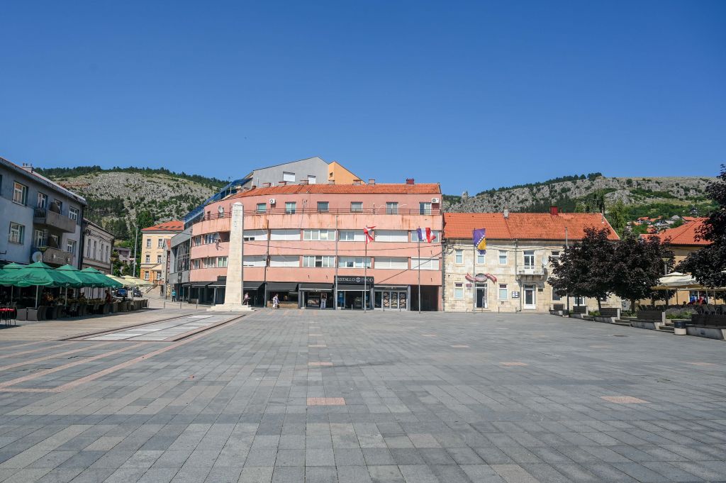 Trg kralja Tomislava Livno