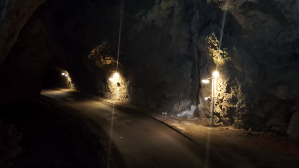 Speleološki kompleks Stijene Vareš / Tunel Ponikve Vareš