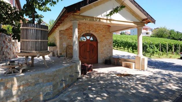 Vinarija i bazeni Grabak Vrnjačka Banja