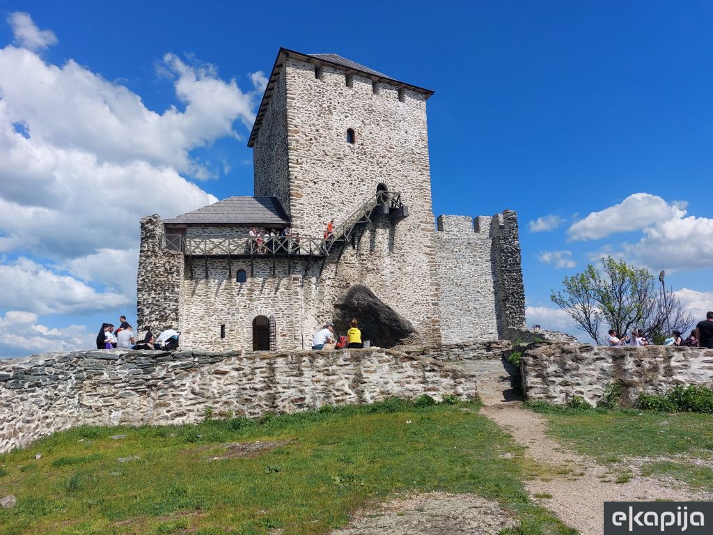 Vršačka kula
