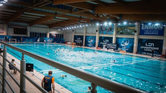 zatvoreni i otvoreni bazen Kragujevac