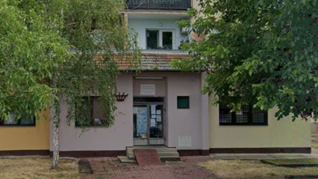 Zdravstvena stanica Srpski Krstur