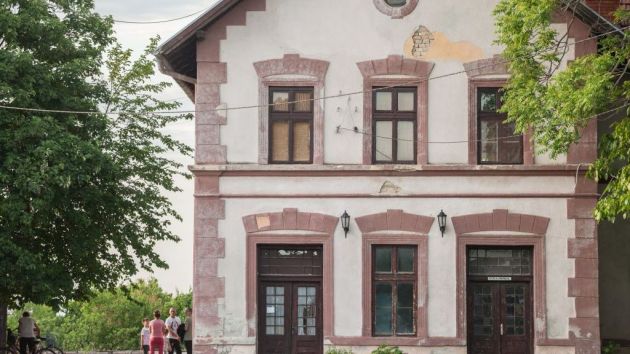 Železnička stanica Banatski Karlovac kod Alibunara