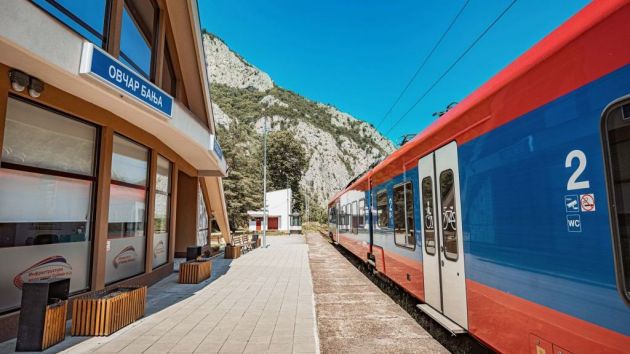 Železnička stanica Ovčar banja