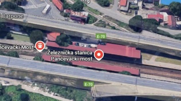 Železnička stanica Pančevački most