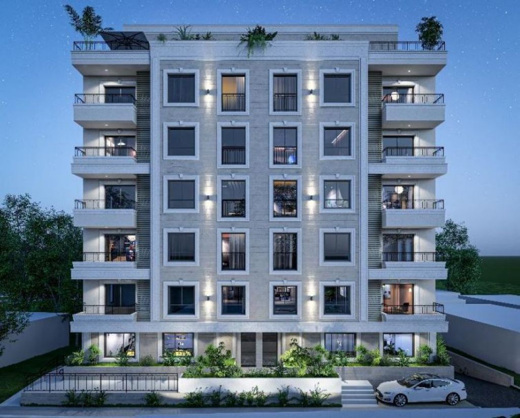 Zgrada sa apartmanima Budva